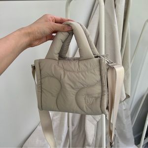New Thirty Years The Mini Drift Tote - Pebble